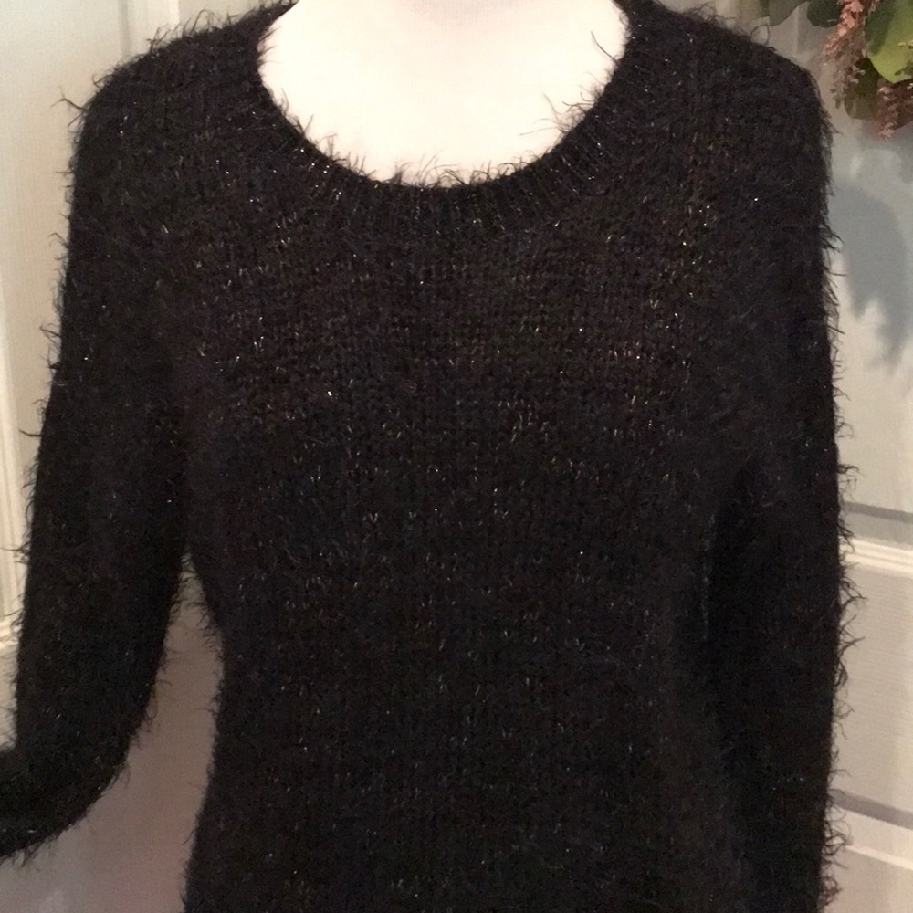 Softest sweater! Black with gold specks. Apt 9